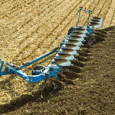 Premium-Gewürzeaus regionaler Produktion 4 Bodenbearbeitung mit Pflug